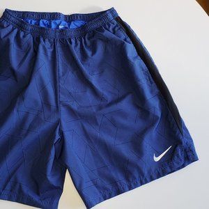 NIKE Dri-Fit Men's Running Shorts - Medium